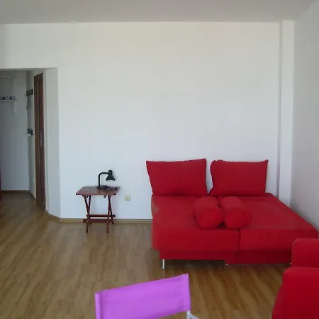 Ul Rakovina, Entrance G, 7 Floor, 702